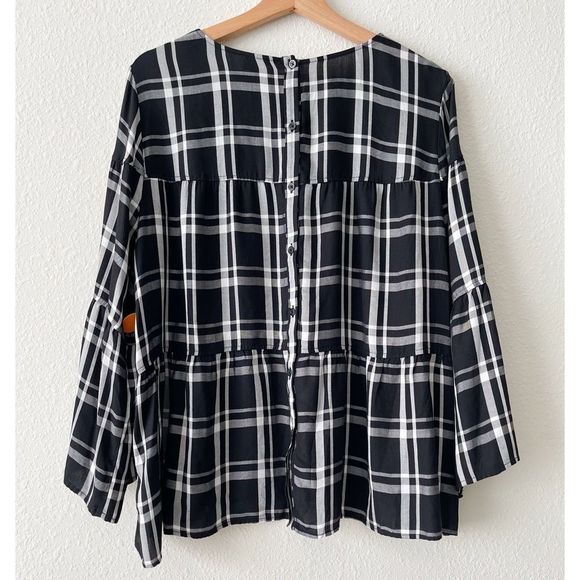 A.N.A Black/White Plaid Tiered Peplum Blouse w/ Bell Sleeved sz Large NWT - Picture 3 of 5
